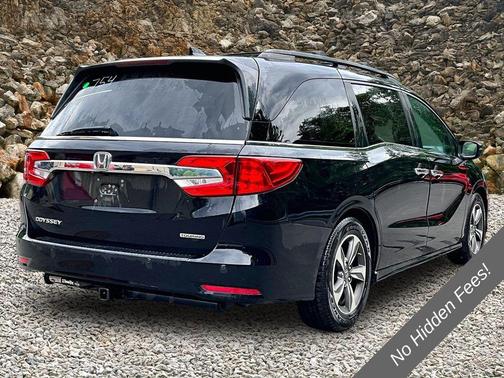 Black 2018 Honda Odyssey Touring