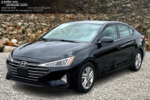 2019 Hyundai ELANTRA SEL