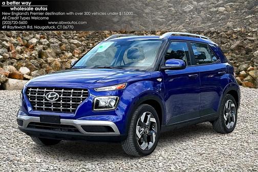 2025 Hyundai VENUE SEL