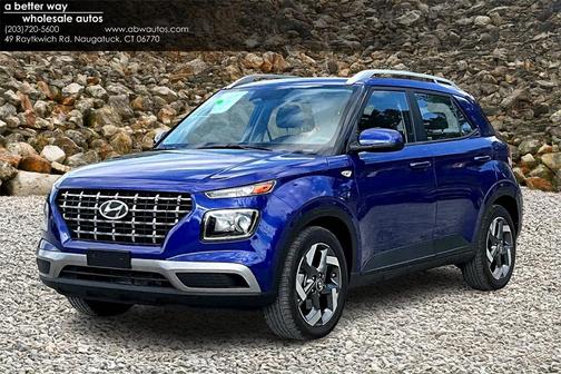 2025 Hyundai VENUE SEL