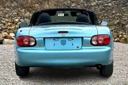 2002 Mazda MX-5 Miata Cloth