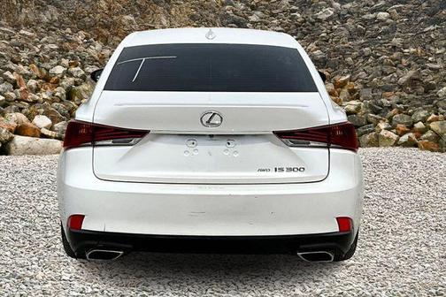 2018 Lexus IS 300 Base