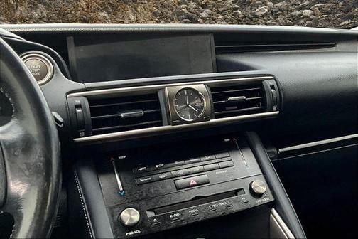 2018 Lexus IS 300 Base