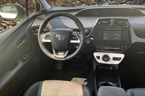2016 Toyota Prius Two