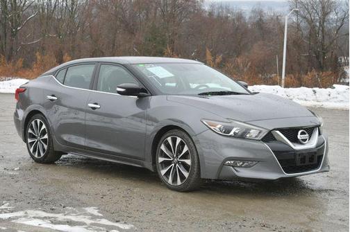 2017 Nissan Maxima 3.5 SR