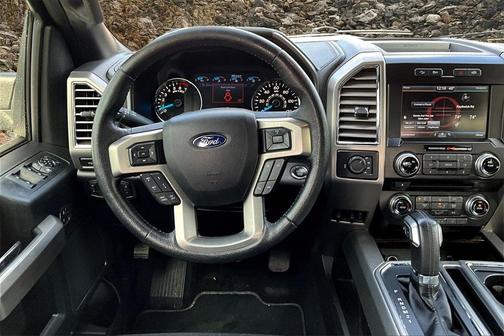 2015 Ford F-150 Platinum