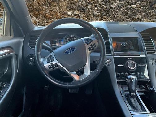 2018 Ford Taurus Limited