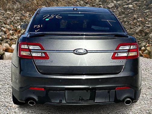 2018 Ford Taurus Limited