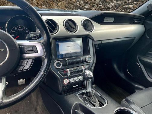 2016 Ford Mustang EcoBoost Premium