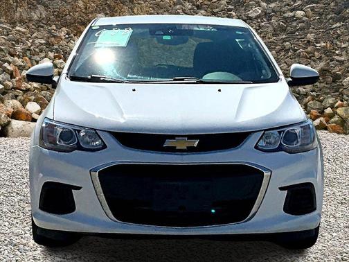 2020 Chevrolet Sonic FWD Hatchback 1FL 5-Door