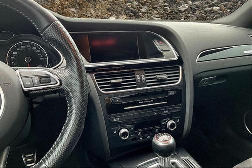 2016 Audi A4 2.0T Premium Plus