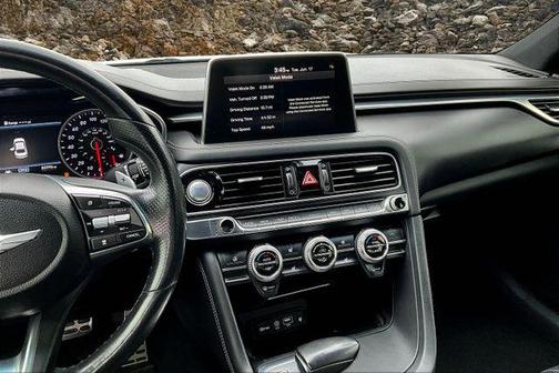 2020 Genesis G70 3.3T RWD