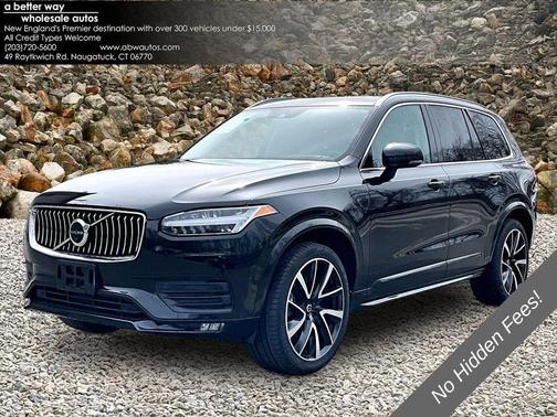 Onyx Black Metallic 2021 Volvo XC90 T6 Momentum