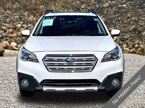 Crystal White Pearl 2017 Subaru Outback 3.6R Limited