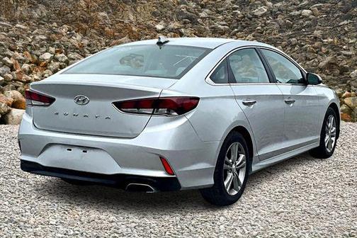 2018 Hyundai SONATA SEL