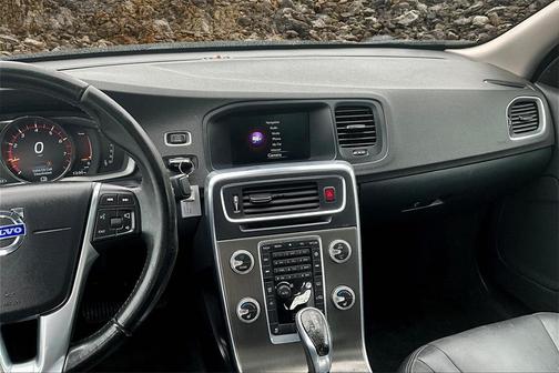 2015 Volvo S60 T5 Premier