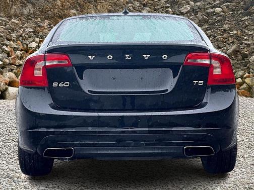 2015 Volvo S60 T5 Premier