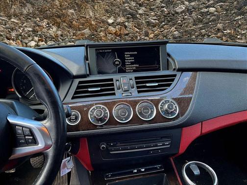 2011 BMW Z4 sDrive30i