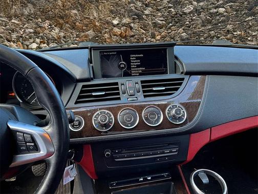 2011 BMW Z4 sDrive30i