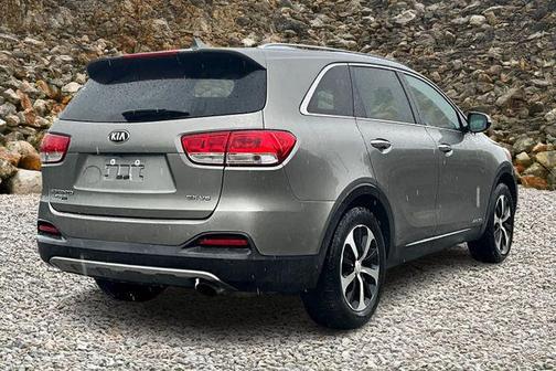 2018 Kia Sorento EX