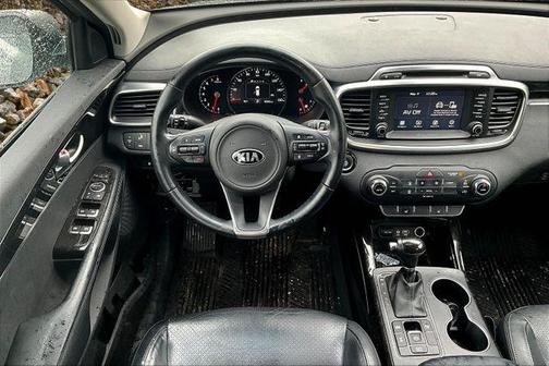 2018 Kia Sorento EX