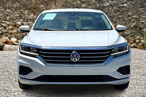 2020 Volkswagen Passat 2.0T SE