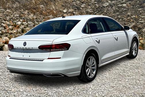 2020 Volkswagen Passat 2.0T SE