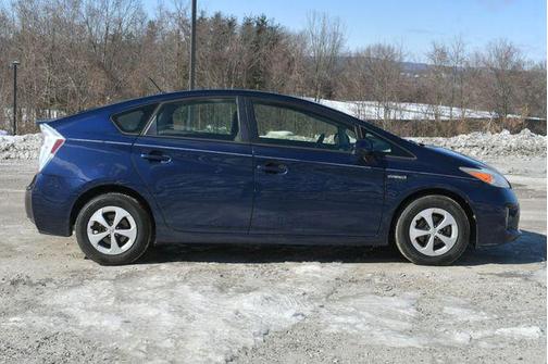 2012 Toyota Prius Two