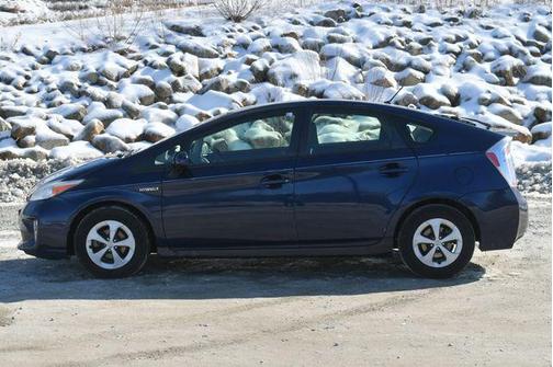 2012 Toyota Prius Two