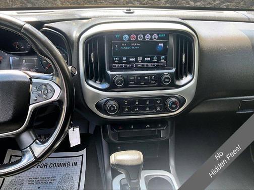 Silver Ice Metallic 2018 Chevrolet Colorado LT