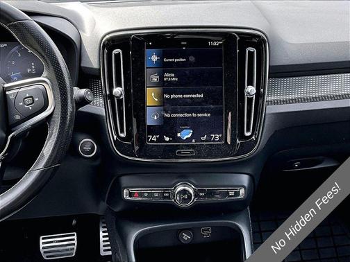 Blue Metallic 2021 Volvo XC40 T5 R-Design