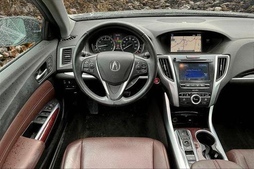 2017 Acura TLX w/Technology Package