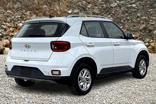 2020 Hyundai VENUE SEL