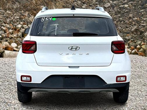 2020 Hyundai VENUE SEL