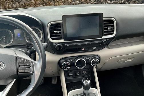 2020 Hyundai VENUE SEL