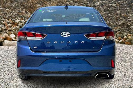 2018 Hyundai SONATA SE