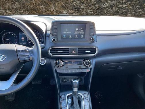 2021 Hyundai KONA Limited