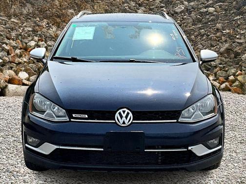 2017 Volkswagen Golf Alltrack TSI S