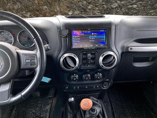 2012 Jeep Wrangler Unlimited Sahara