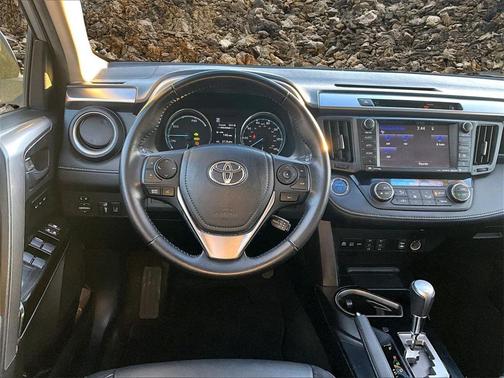 2016 Toyota RAV4 Hybrid Limited