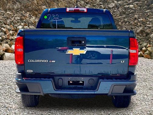 Pacific Blue Metallic 2020 Chevrolet Colorado LT