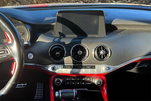 2021 Kia Stinger GT1