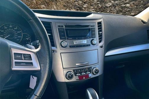 2012 Subaru Outback 2.5i Premium