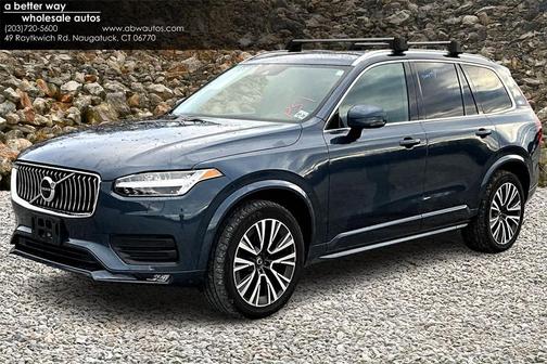2021 Volvo XC90 T5 Momentum