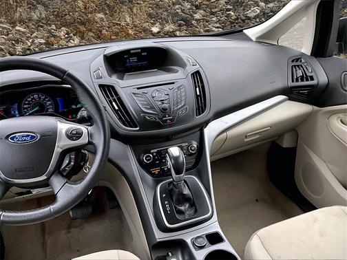 2014 Ford C-Max Hybrid SE