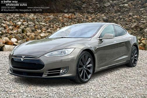 2015 Tesla Model S 90D