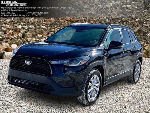 2024 Toyota Corolla Cross LE