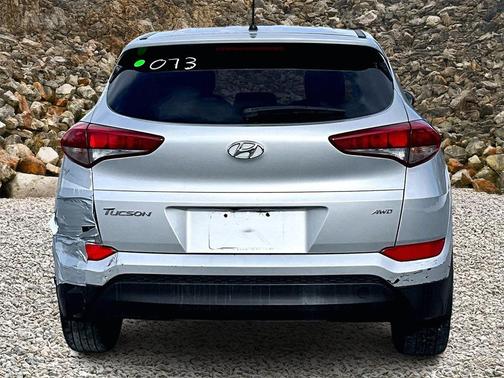 2018 Hyundai TUCSON SE