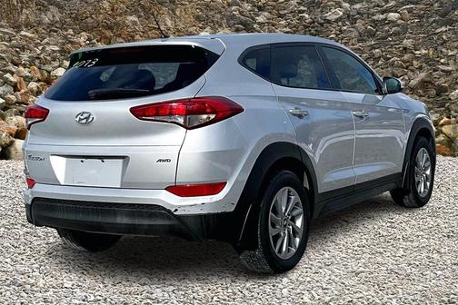 2018 Hyundai TUCSON SE