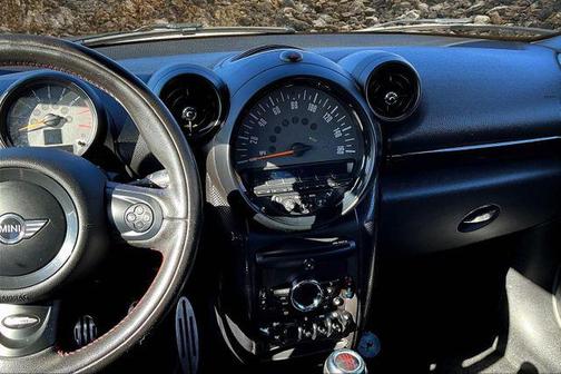 2016 MINI Countryman Cooper S